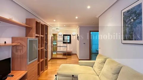 Foto 4 de Apartamento en venta en Avenida de Castilla, Verín, Ourense