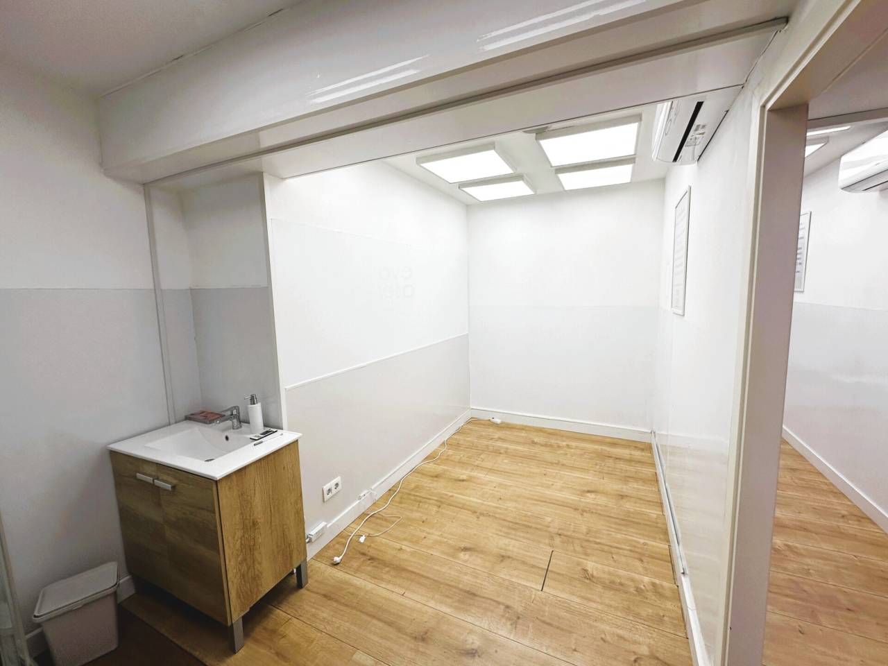 Local en venta en Girona Capital