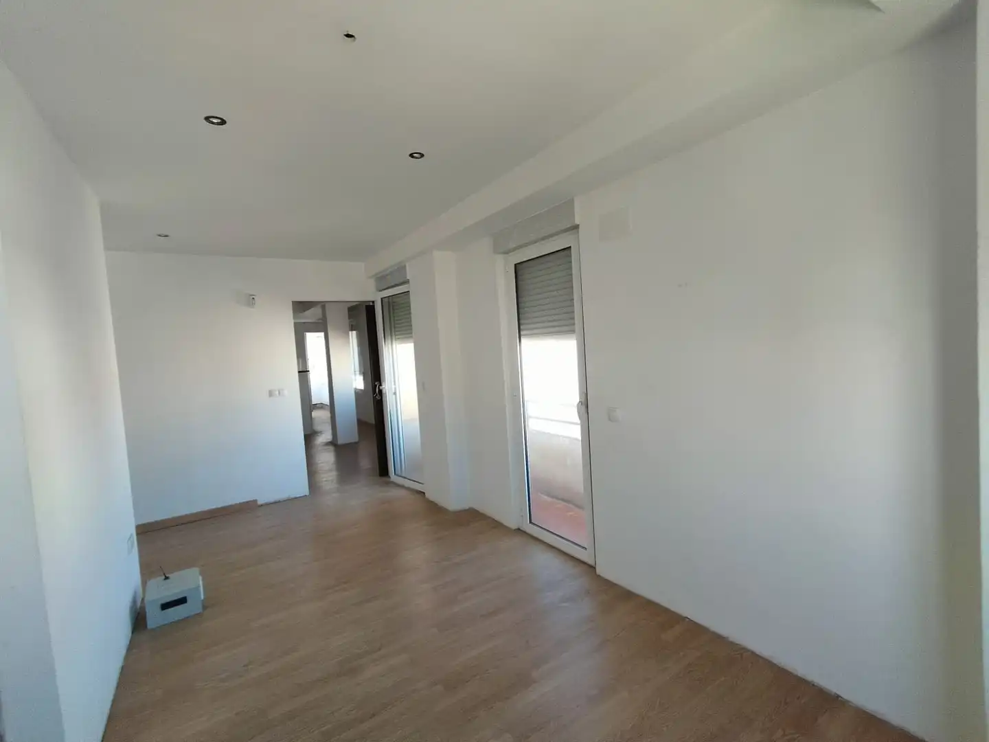 Piso en venta en Elda con Balcón y Alarma