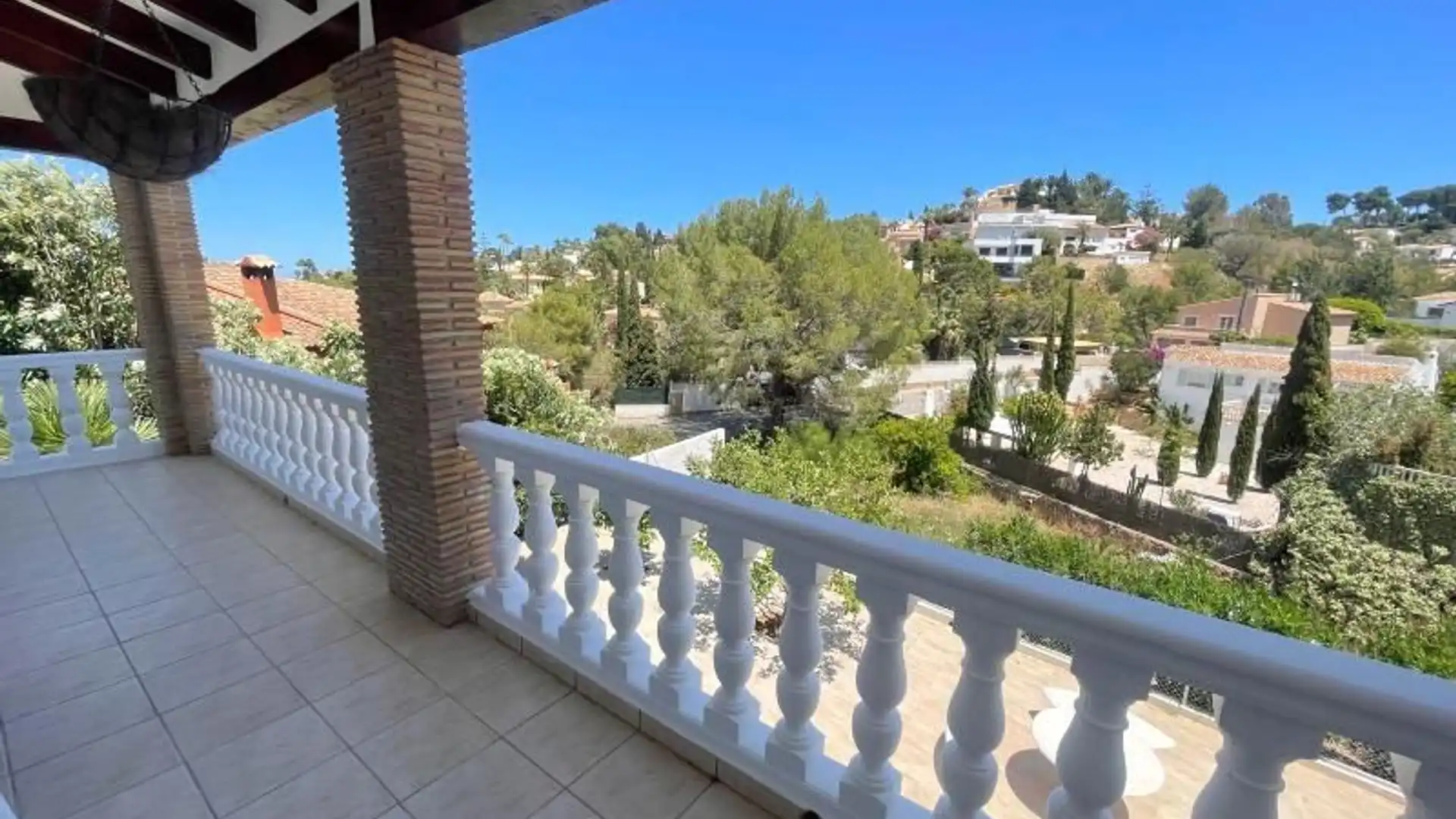 Vista exterior de Casa o chalet en venta en Dénia con Aire acondicionado, Calefacción y Jardín privado