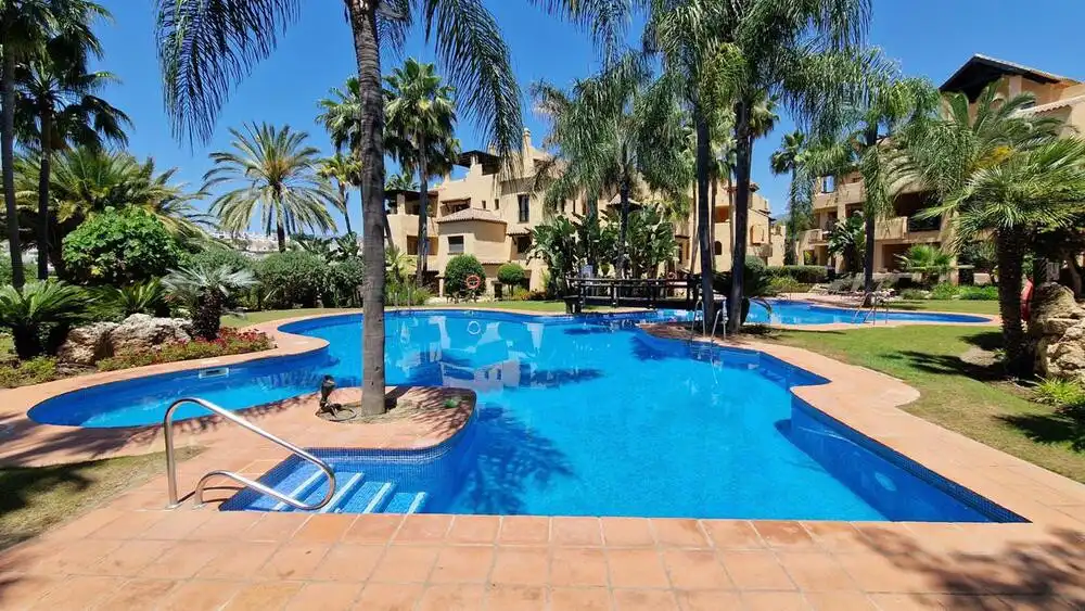 Apartament amb piscina en venda a Benamara - Atalaya