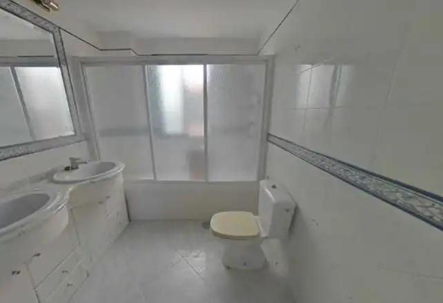 Baño de Piso en venta en Lopera