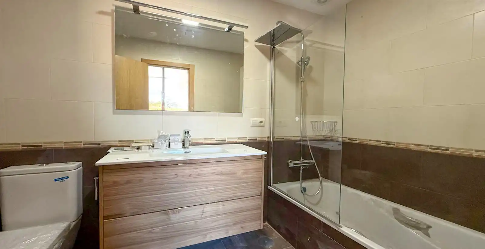 Bathroom of Houses for sale in Vigo   with Heating, Private garden and Terrace