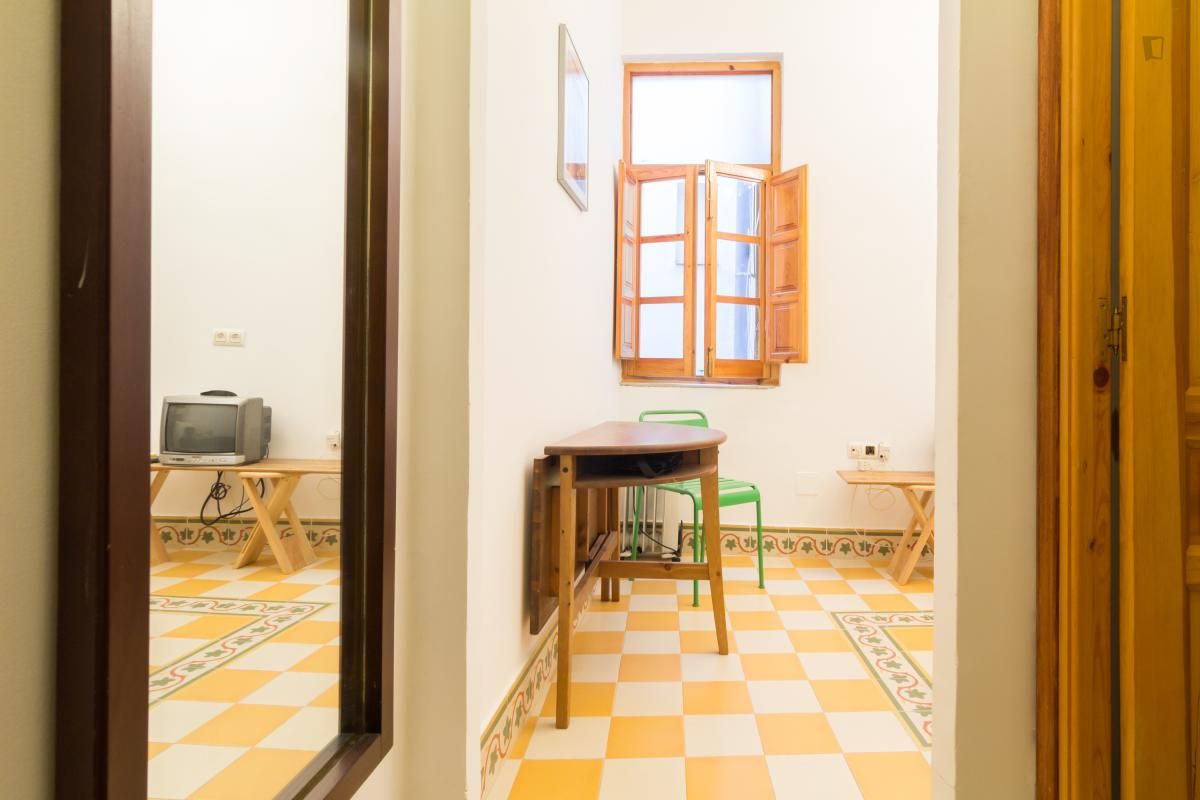 Apartamento de alquiler en  Madrid Capital con Amueblado, Lavadora y Microondas