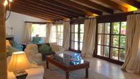 Sala d'estar de Finca rústica en venda en Pollença amb Calefacció, Jardí privat i Terrassa