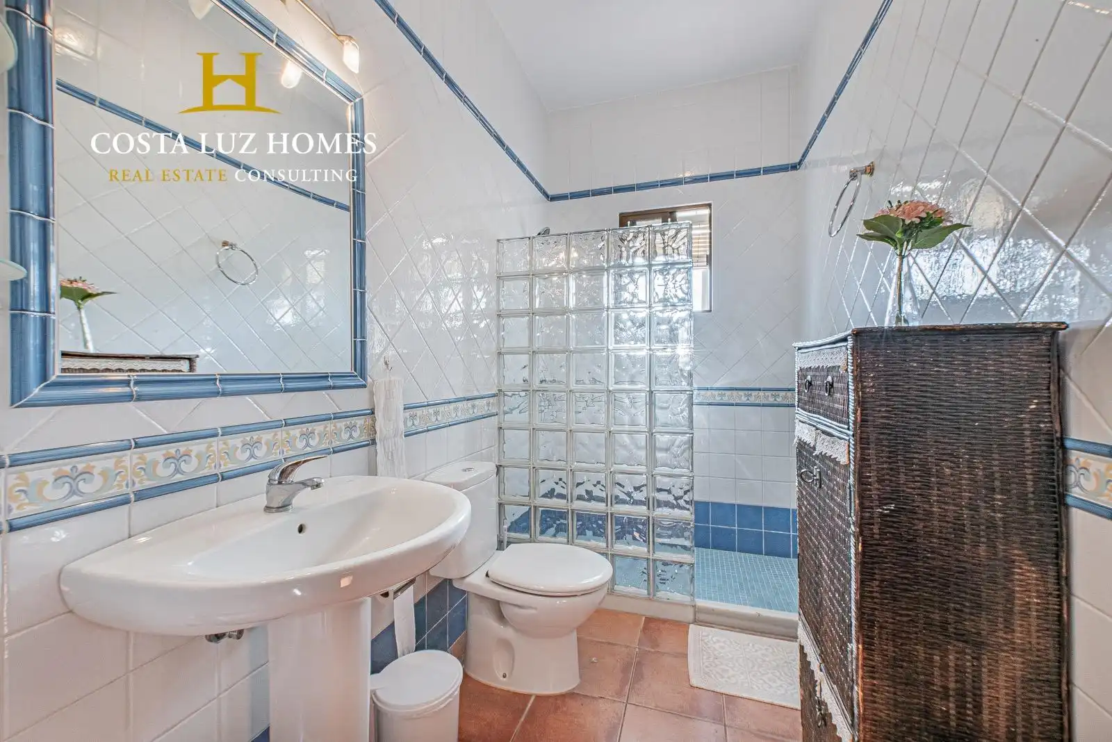 Baño de Casa o chalet en venta en Prado del Rey con Jardín privado, Terraza y Trastero