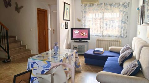 Foto 2 von Einfamilien-Reihenhaus zum Verkauf in San Cayetano, Churriana de la Vega