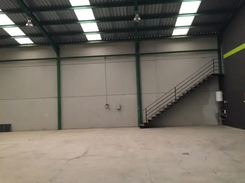 Nave industrial de alquiler en Daimús