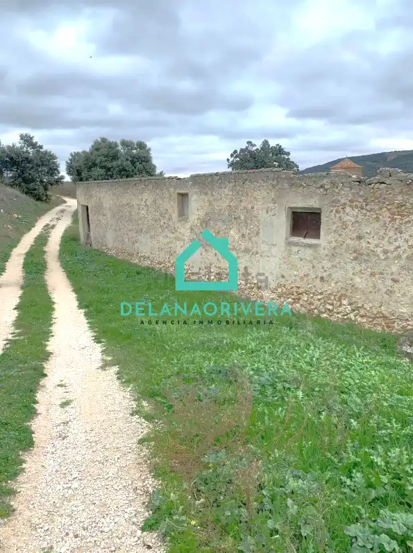 Residencial en venda en Ambite