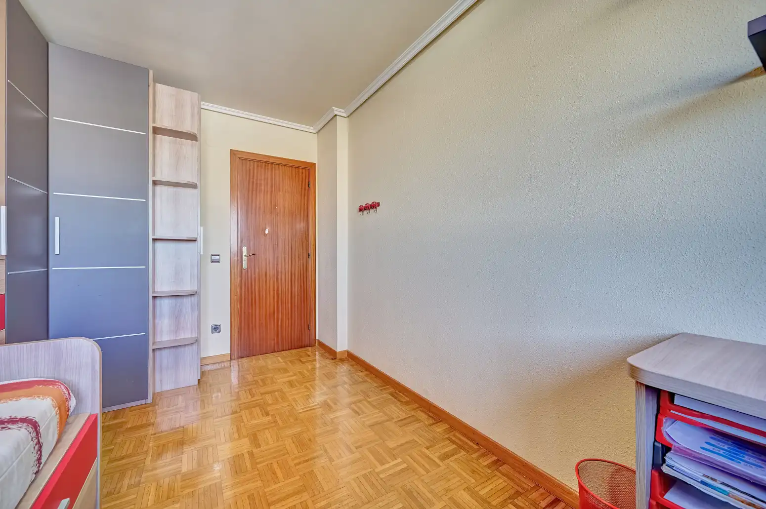 Habitación de Piso en venta en Ansoáin / Antsoain con Calefacción, Parquet y Trastero