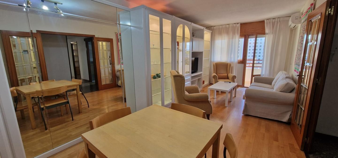 Living room of Flat for sale in  Zaragoza Capital  with Air Conditioner, Heating and Terrace