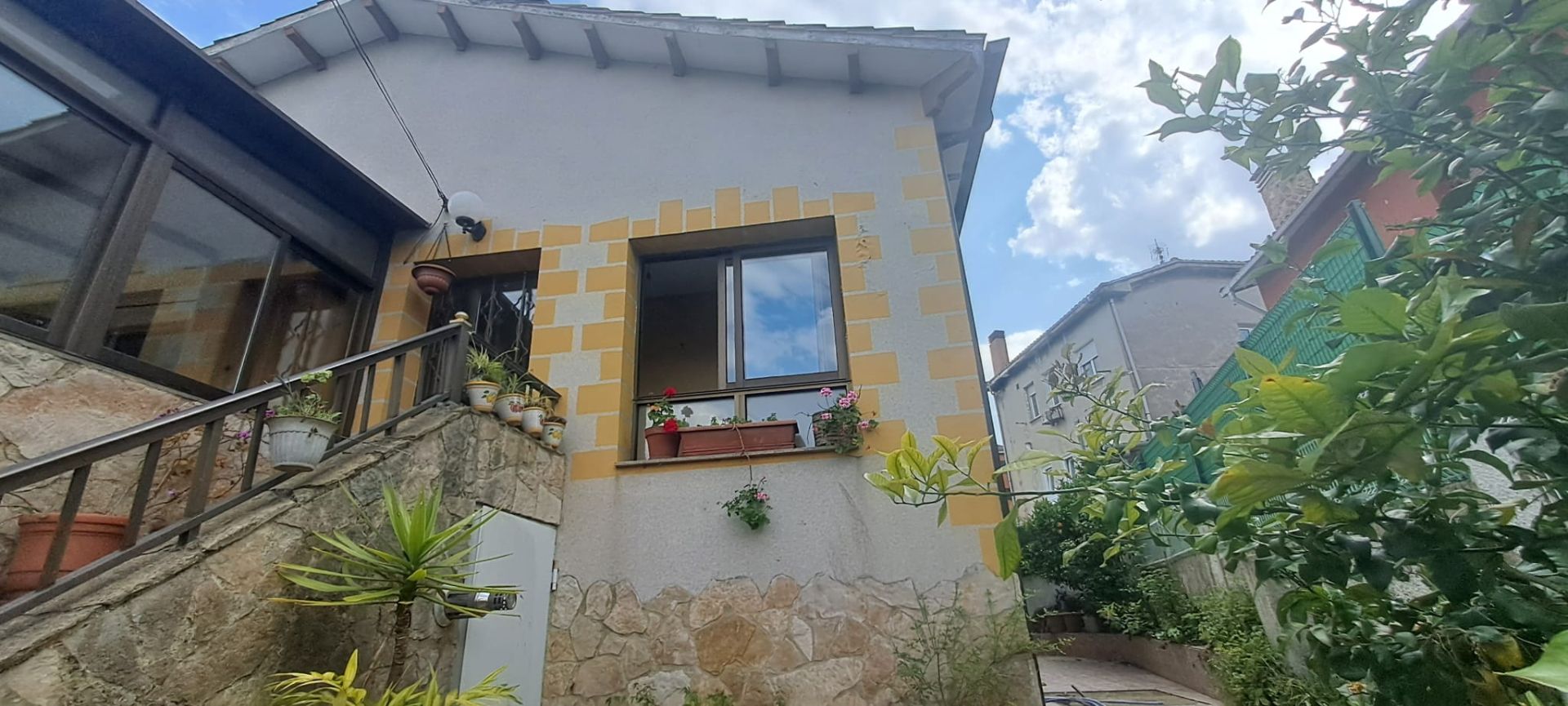 Exterior view of House or chalet for sale in Gijón   with Heating, Private garden and Parquet flooring