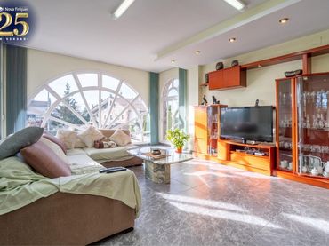 Villa avec balcon à vendre à Can Font - Ca n'Avellaneda