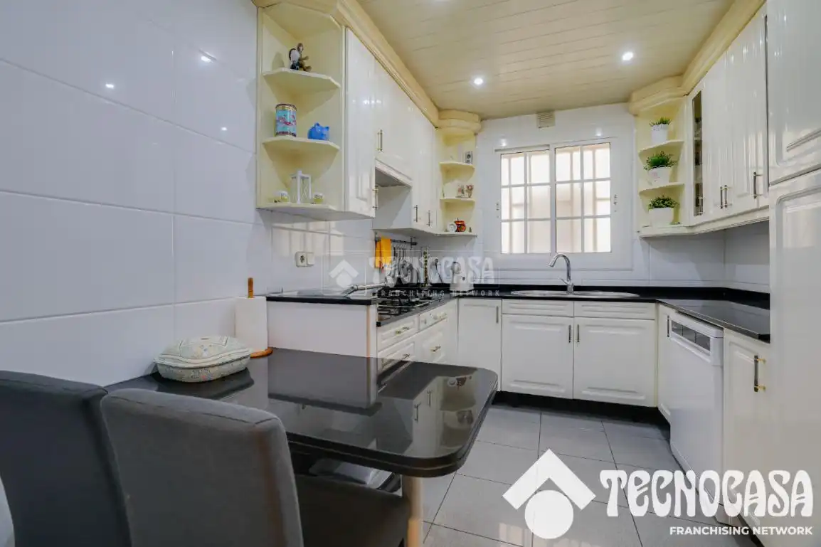 Cocina de Ático en venta en Barcelona con Aire acondicionado, Calefacción y Terraza