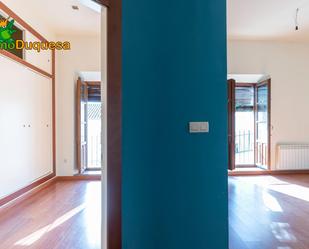 Apartament en venda en  Granada Capital amb Balcó