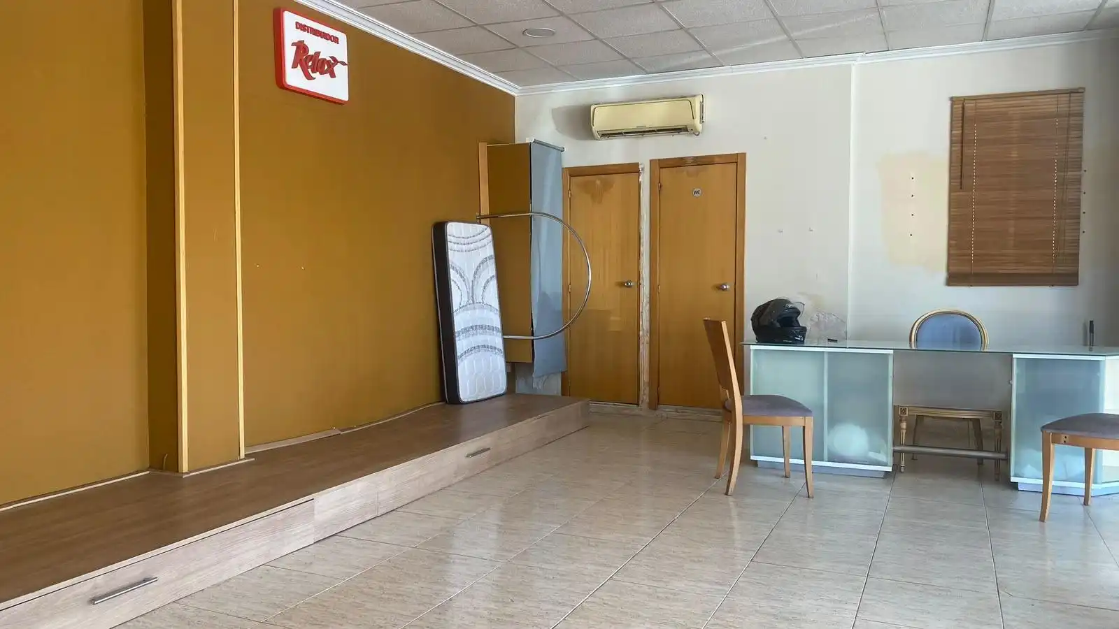 Local comercial en venta en Barrio de la Luz, imagen 26