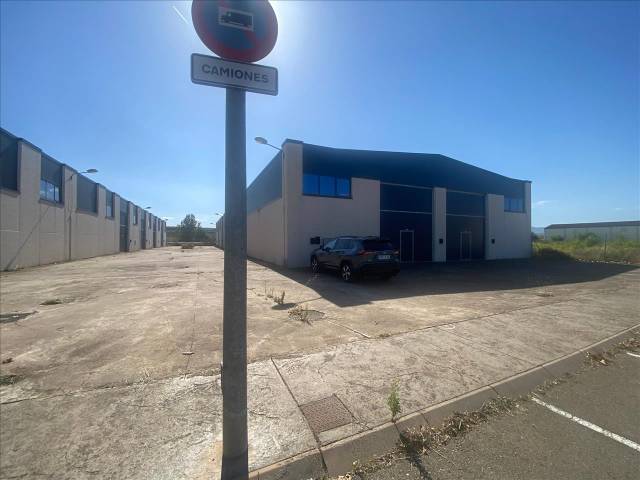 Nave industrial en Venta en TN SECTOR-B en Hormilla