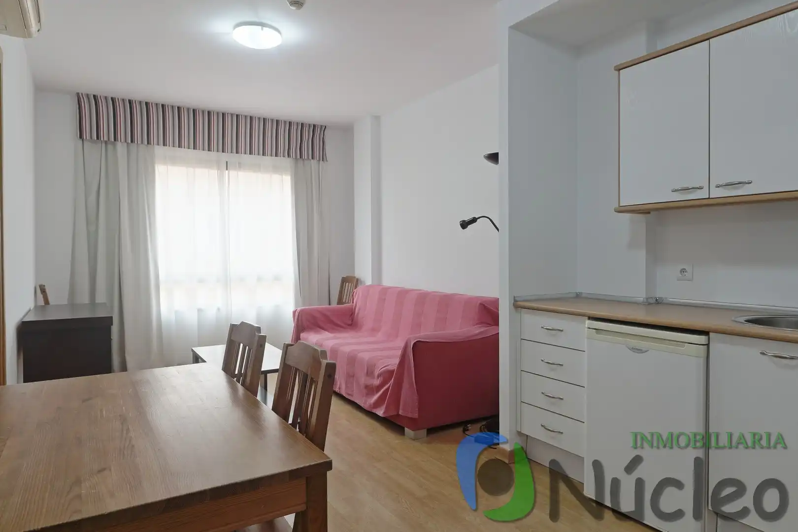 Apartamento de alquiler en Avenida Castillo Puebla de Alcocer, Avenida Elvas