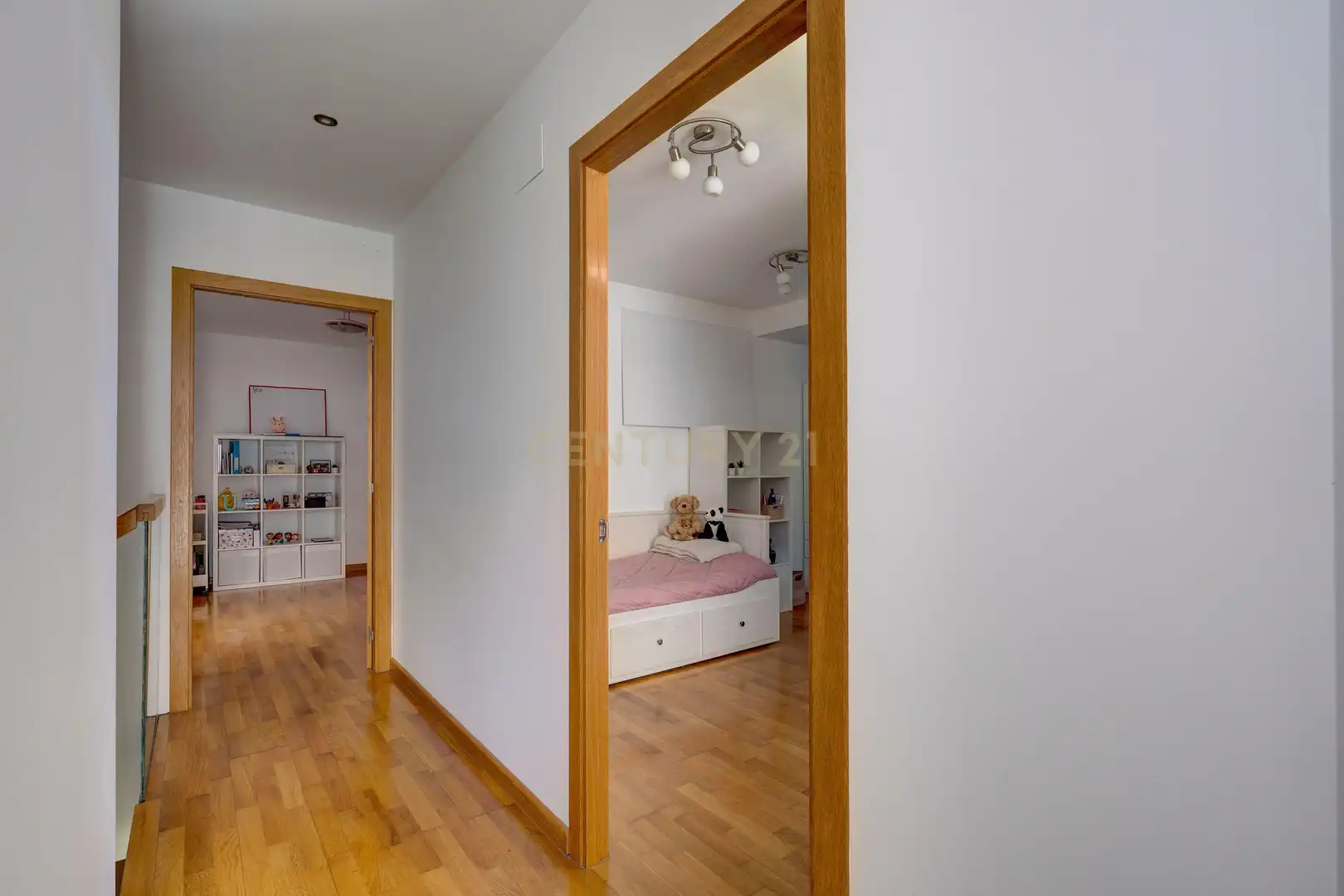 Dúplex en venta en Irun  con Trastero, Horno y Lavadora
