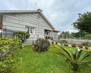 Exterior view of House or chalet for sale in Pontevedra Capital   with Air Conditioner, Heating and Private garden