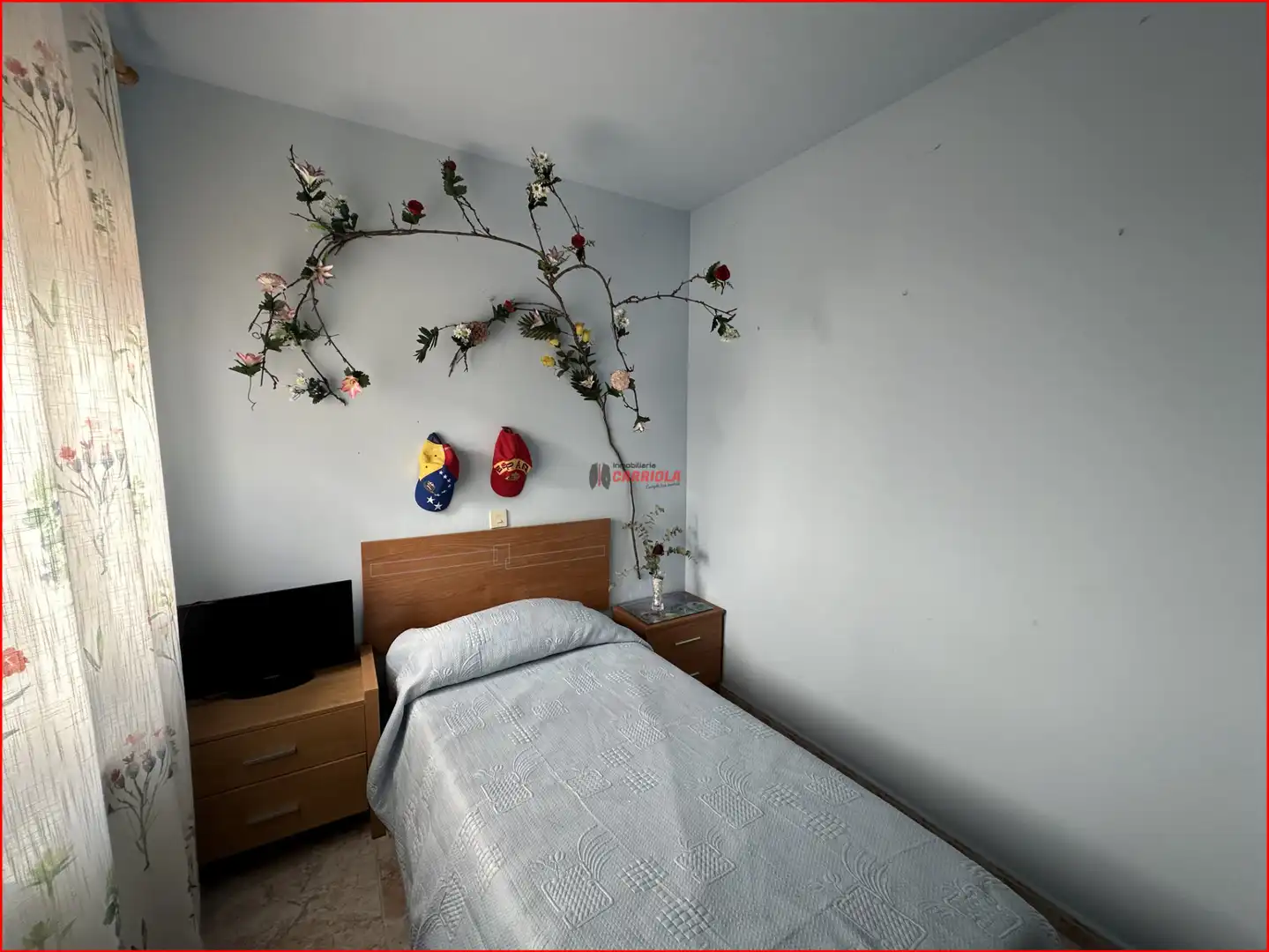 Habitación de Casa adosada en venta en Montearagón