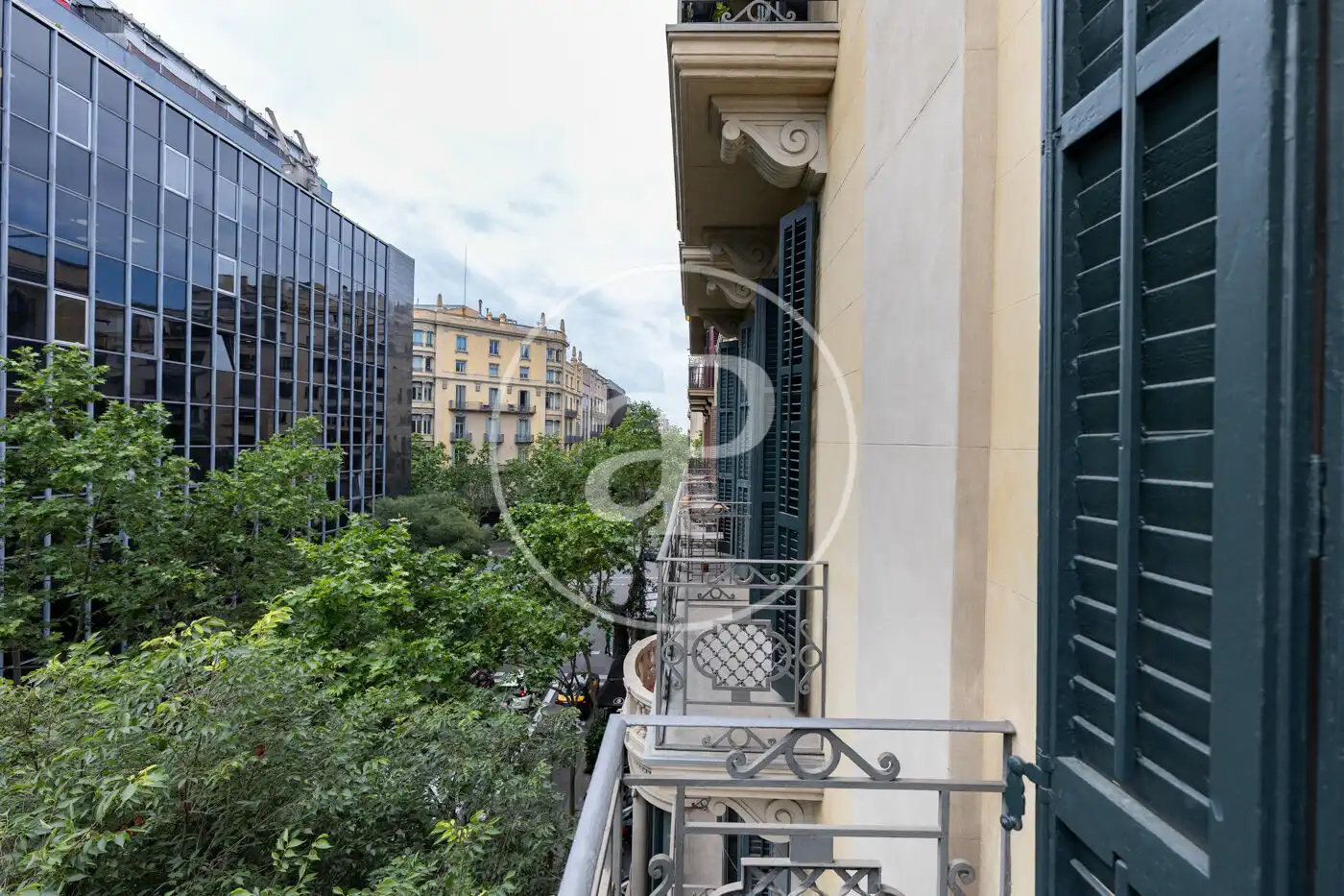 Vista exterior de Piso en venta en Barcelona con Aire acondicionado, Calefacción y Amueblado