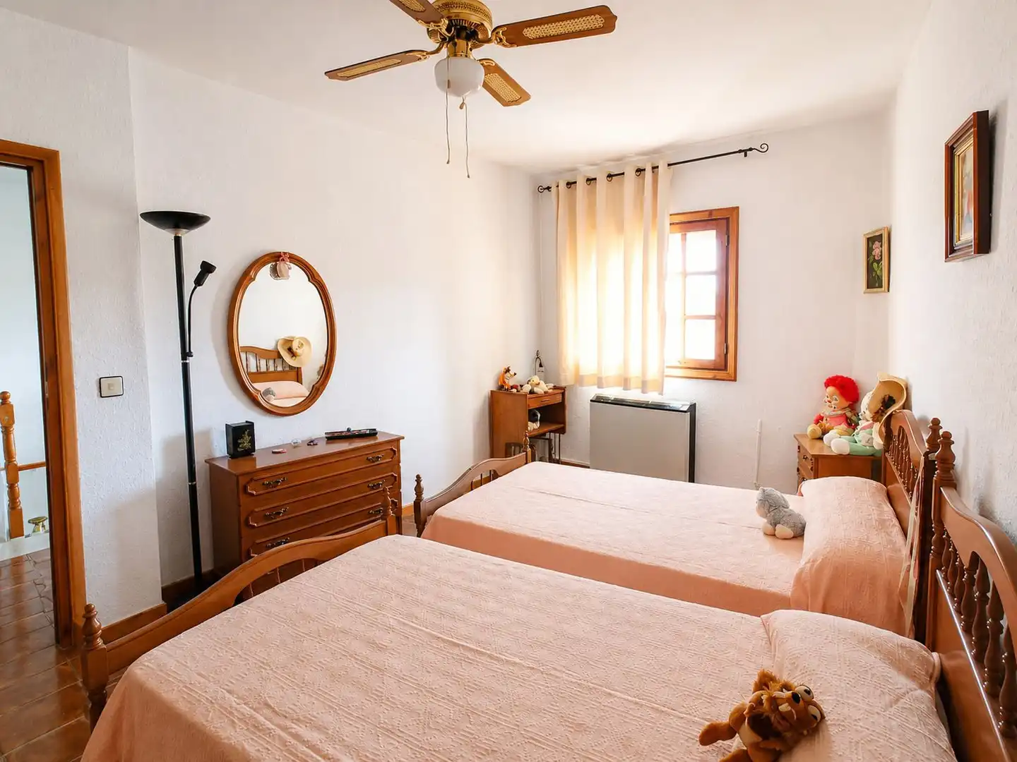 Bedroom of Houses for sale in Peralejos de Abajo  with Heating, Terrace and Furnished