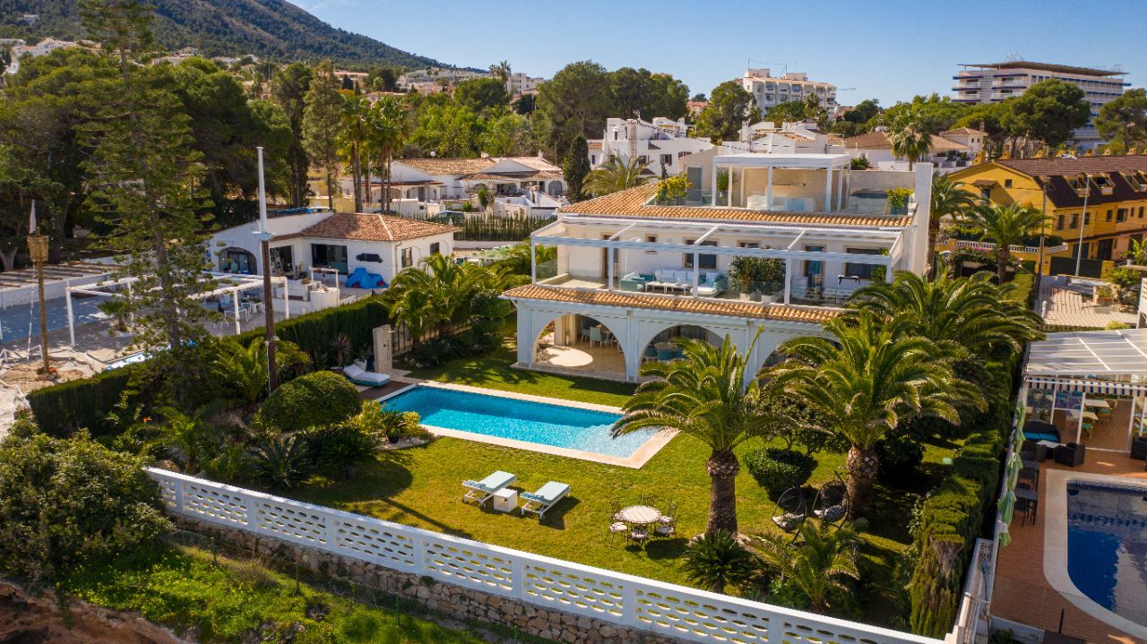 House or chalet for sale in L'Albir