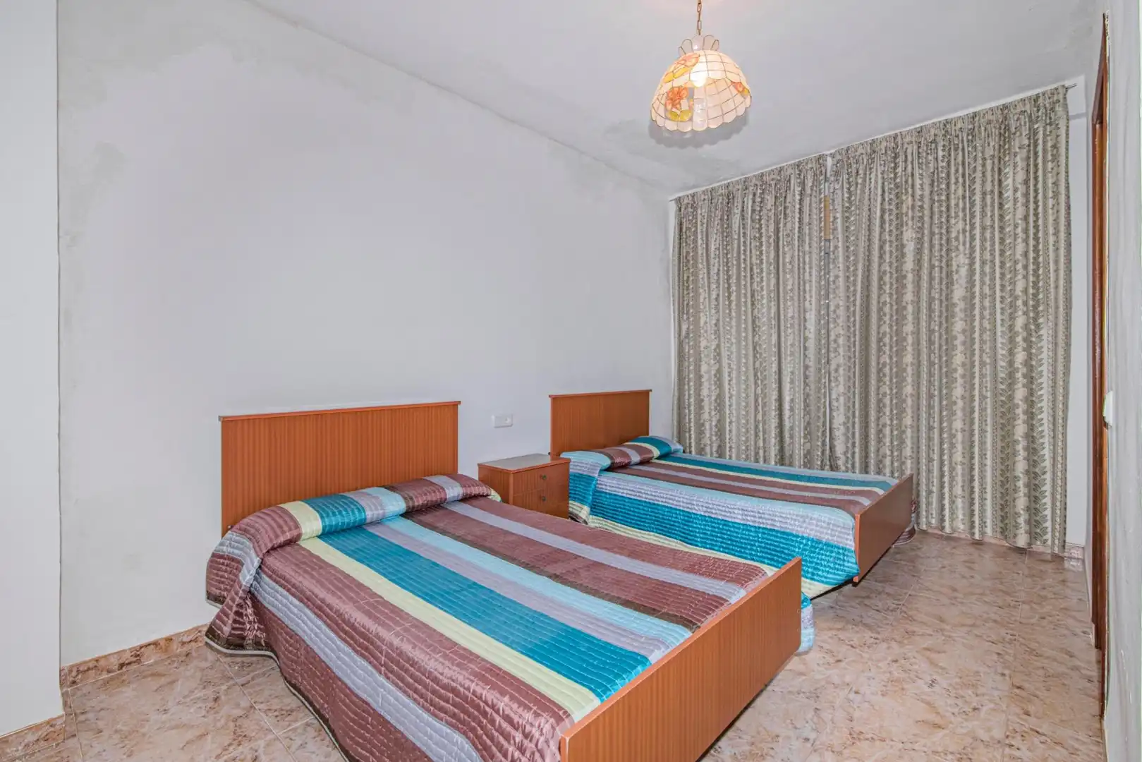 Edificio en venta en Carretera HUELMA, 66, Montejícar