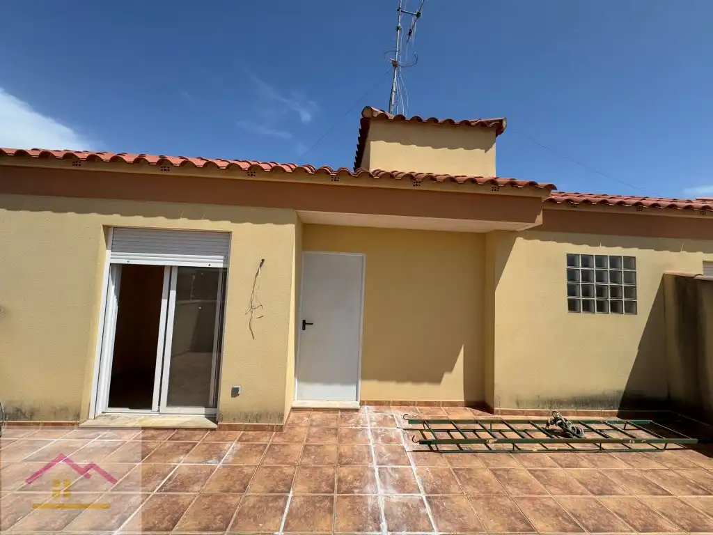 Vista exterior de Dúplex en venta en Alcalà de Xivert con Aire acondicionado, Terraza y Balcón