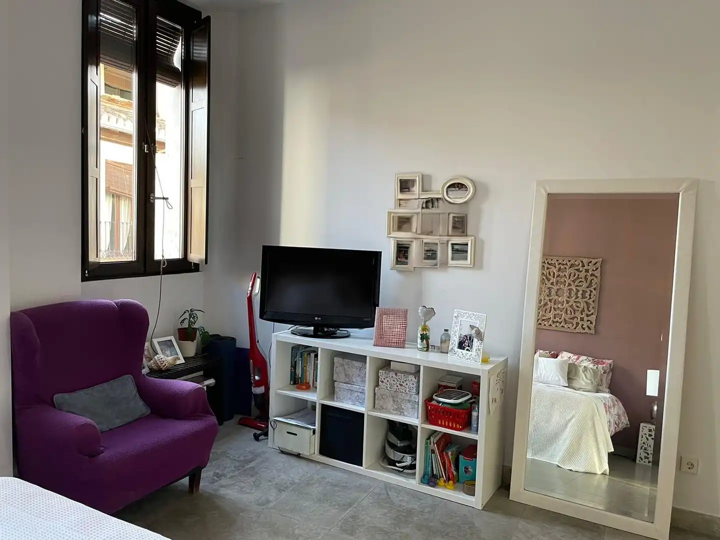 Sala de estar de Edificio en venta en Granada