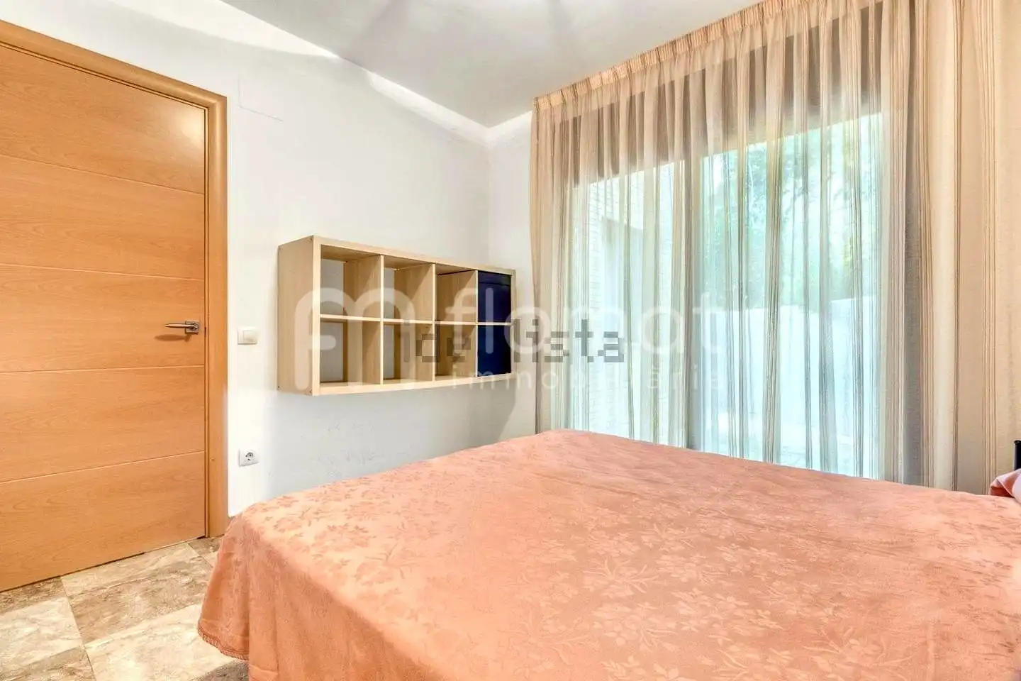 Dormitori de Casa o xalet en venda en Tordera amb Jardí privat i Piscina