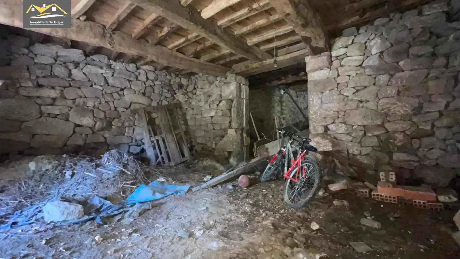 Finca rústica en venda en Ramirás amb Jardí privat, Terrassa i Moblat