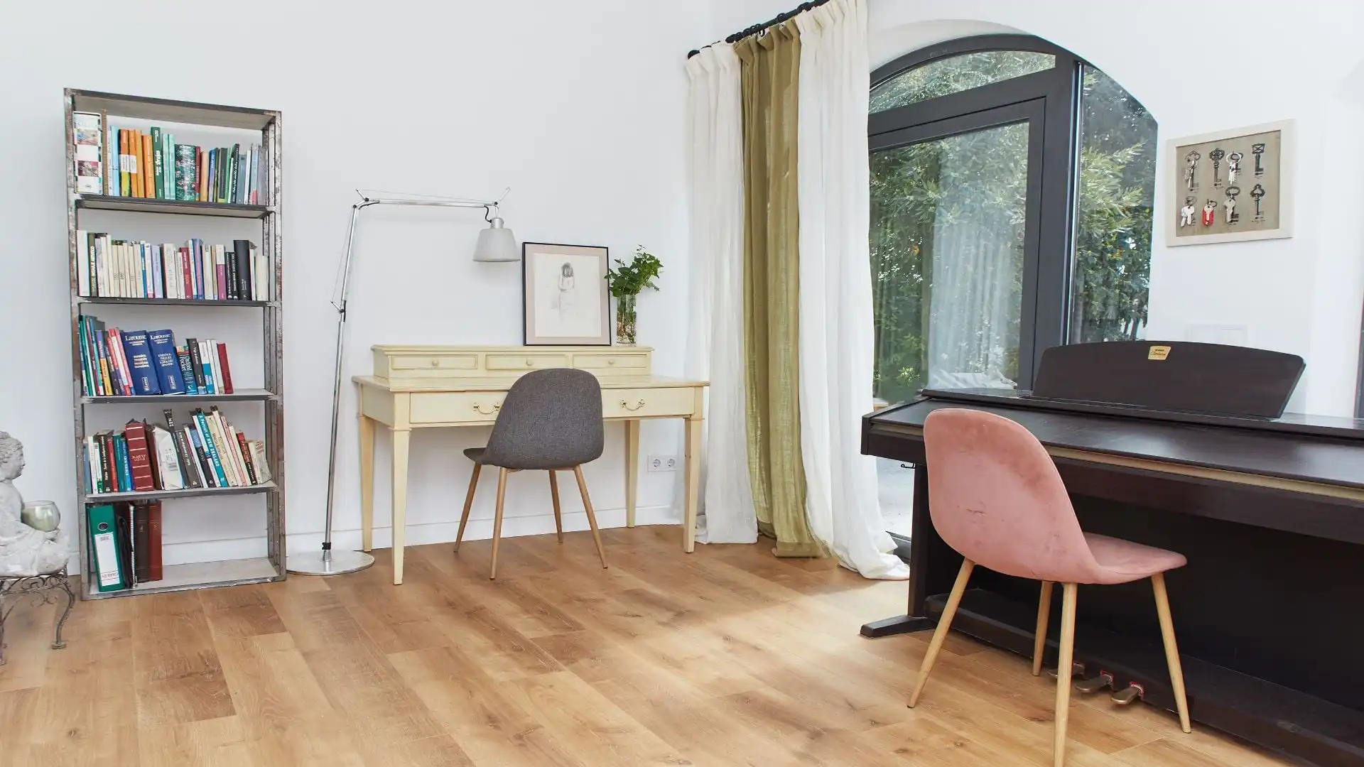 Habitación de Finca rústica en venta en Alhaurín El Grande con Piscina