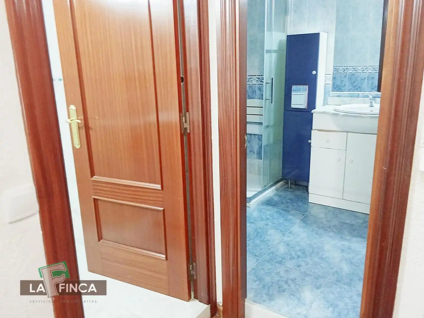 Flat for sale in Gijón   with Heating, Parquet flooring and Furnished