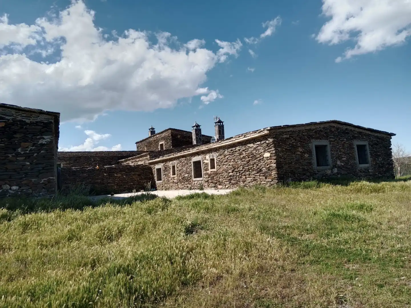 Vista exterior de Finca rústica en venda en Velefique amb Moblat