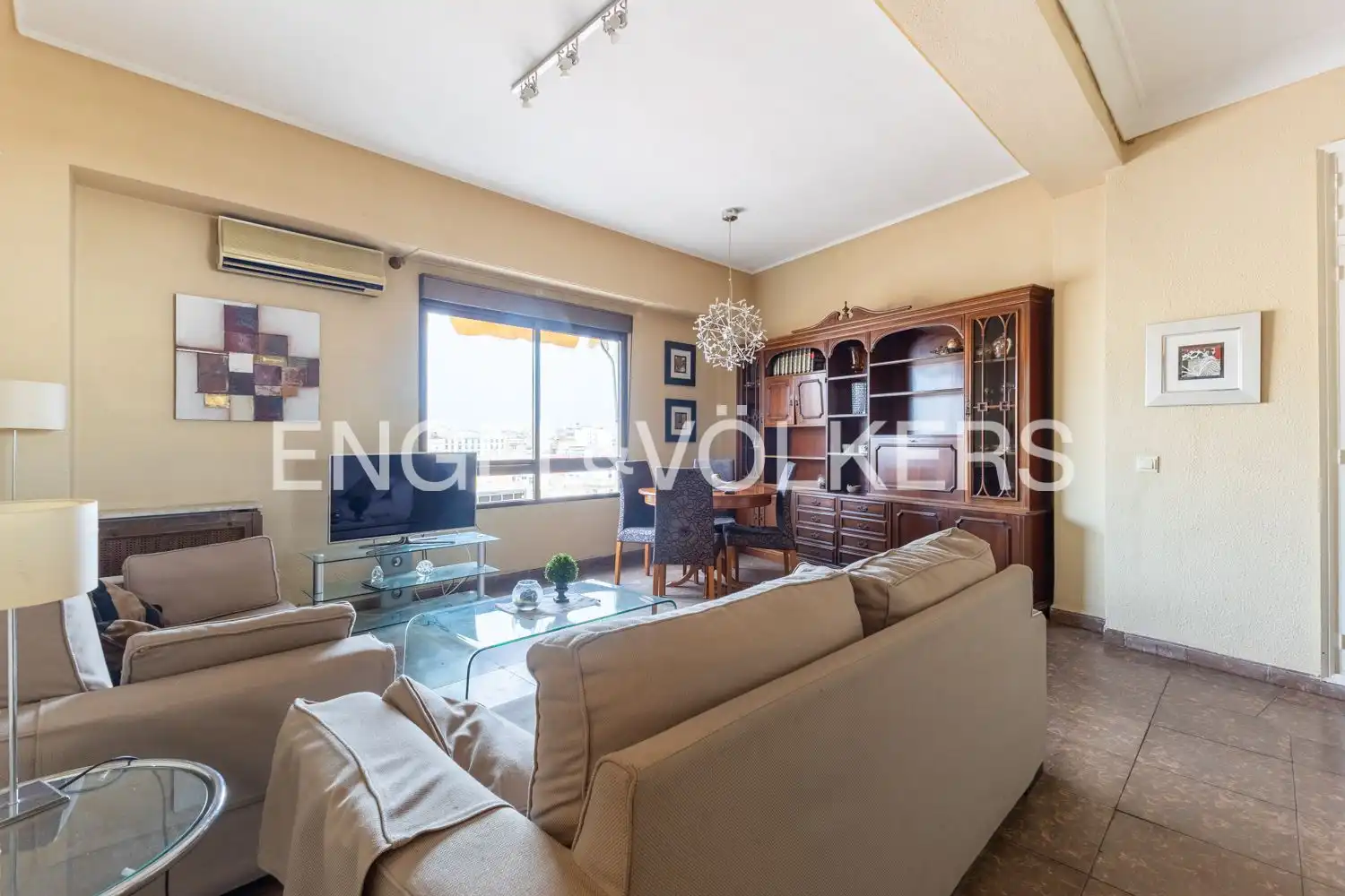 Sala d'estar de Pis en venda en Valencia amb Calefacció