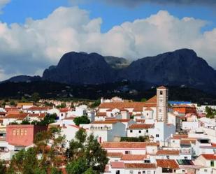 Vista exterior de Casa o xalet en venda en Riogordo amb Aire condicionat, Calefacció i Terrassa