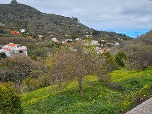 Exterior view of Country house for sale in Espinosa de los Monteros  with Furnished