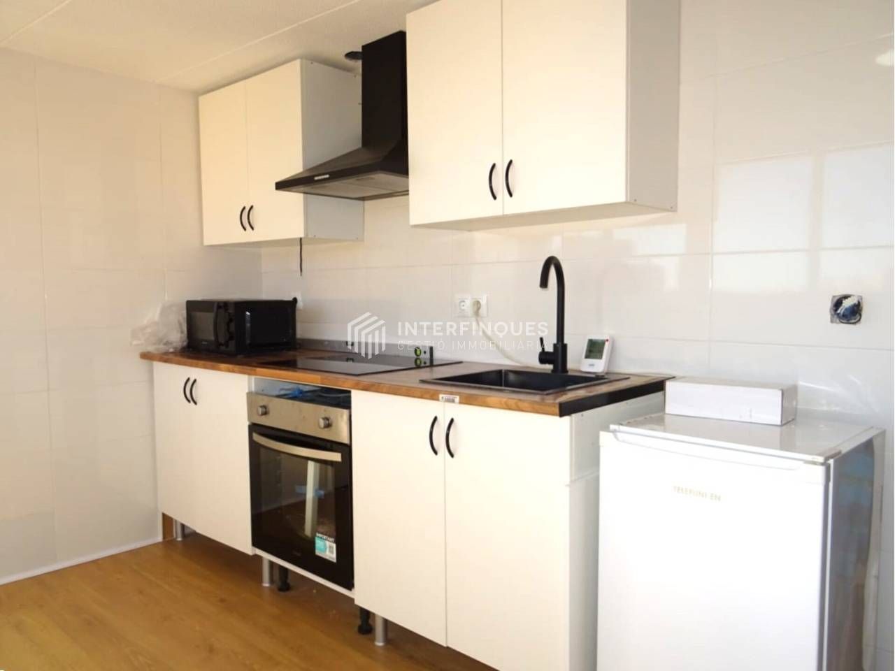 Cuina de Àtic en venda en Badalona amb Parquet i Terrassa