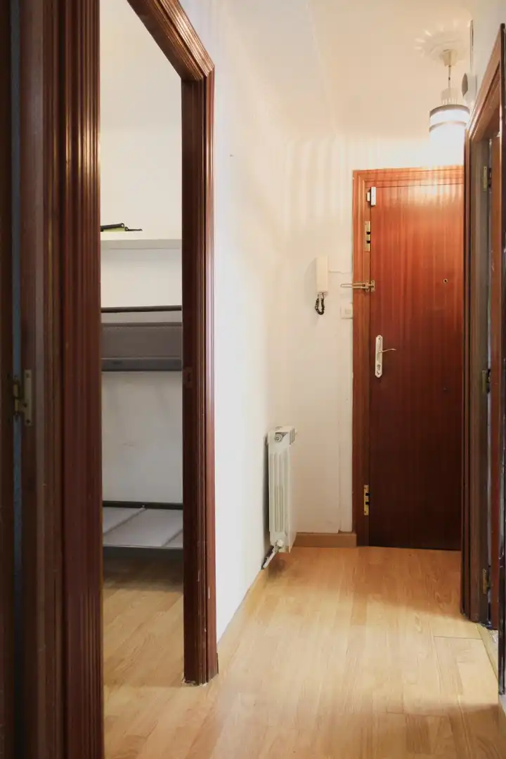 Piso en venta en Madrid con Calefacción, Terraza y Amueblado