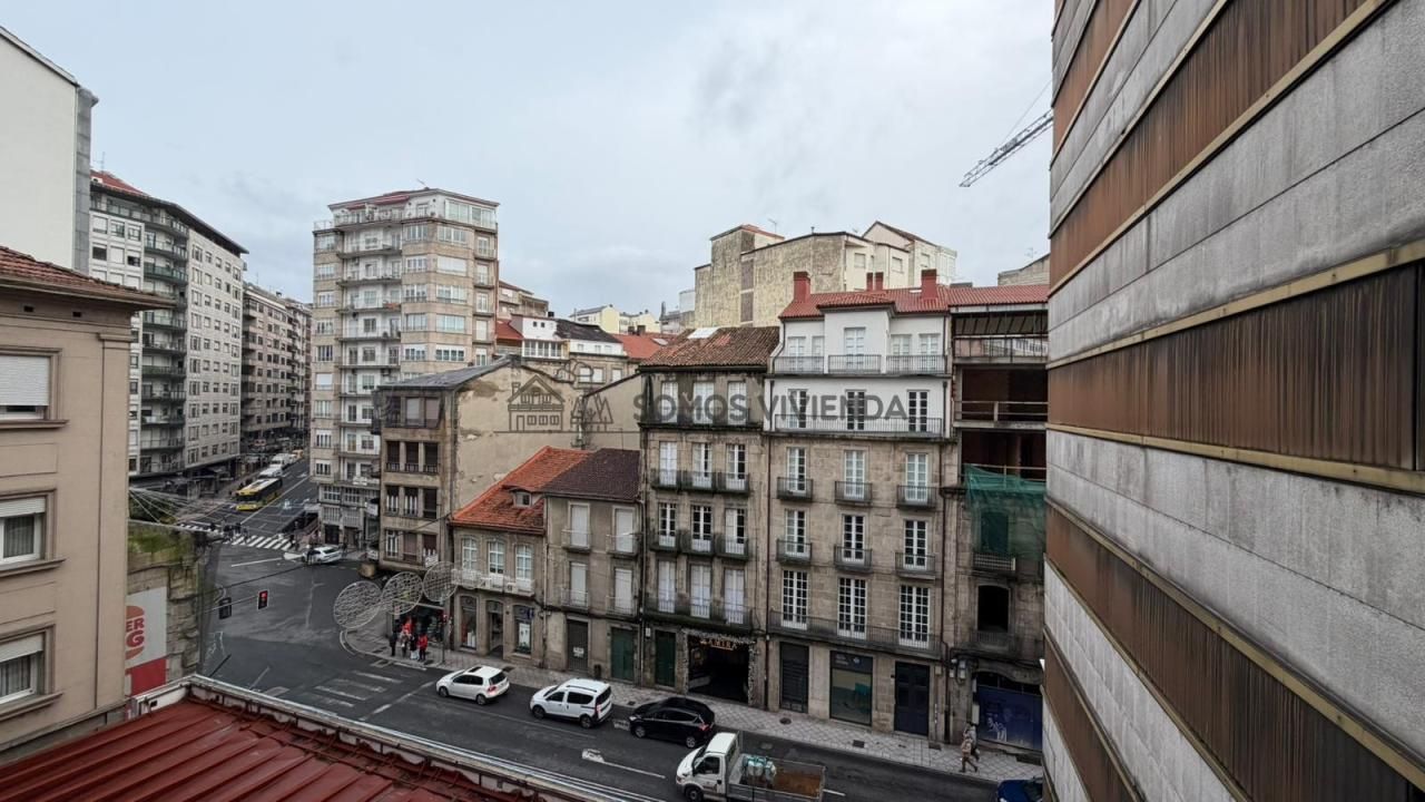 Vista exterior de Pis en venda en Ourense Capital  amb Calefacció