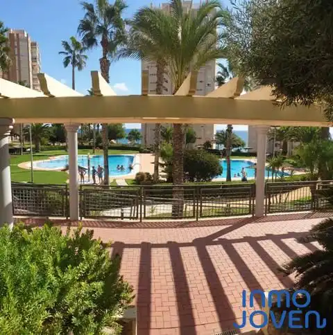 Apartamento de alquiler en Carrer Hisenda de l'Administrador, Playa Muchavista