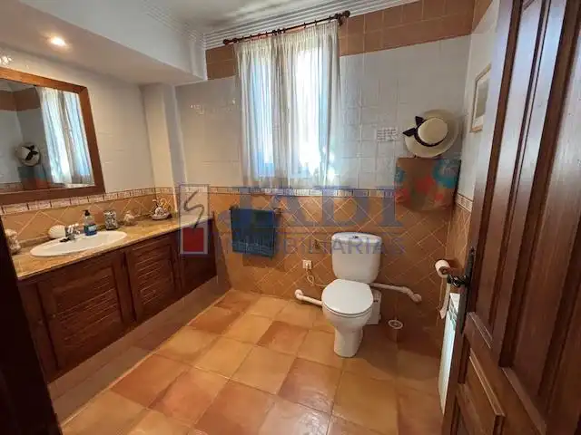 Chalet con piscina en venta en Valdepeñas, imagen 48