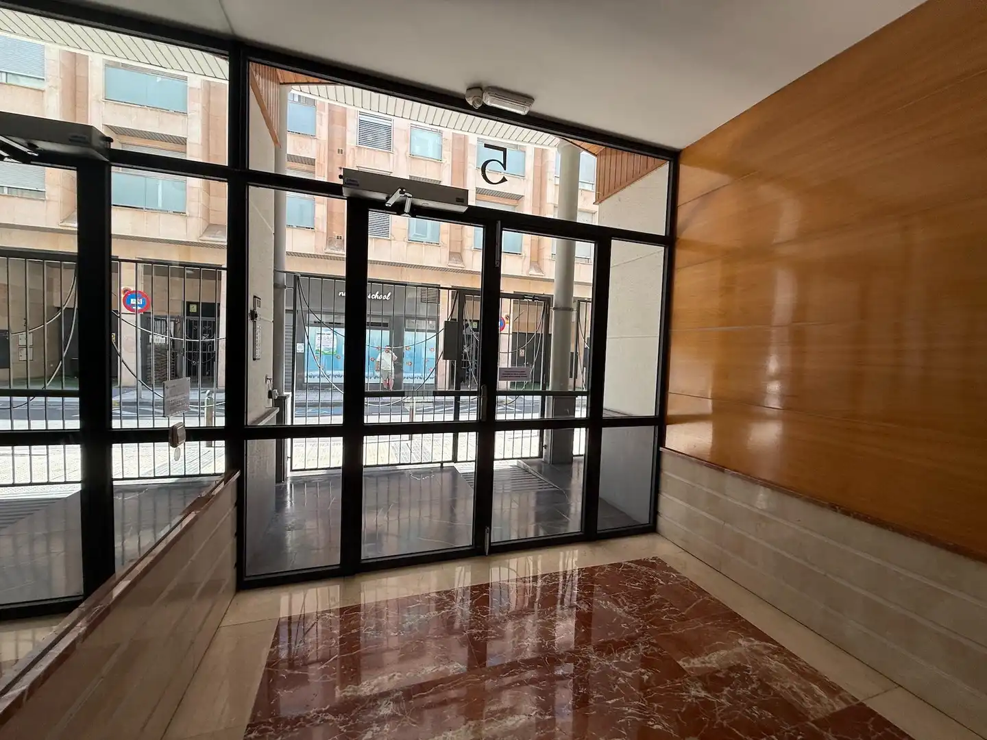 Piso de alquiler en Zaragoza con Aire acondicionado, Calefacción y Parquet