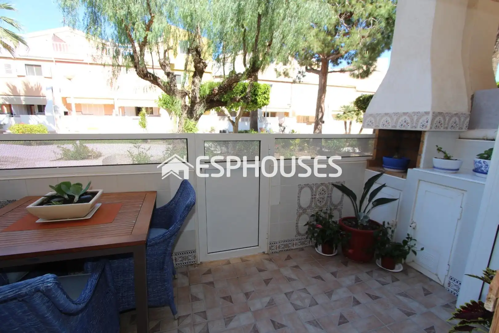 Terraza de Casa o chalet en venta en Guardamar del Segura con Aire acondicionado, Terraza y Trastero
