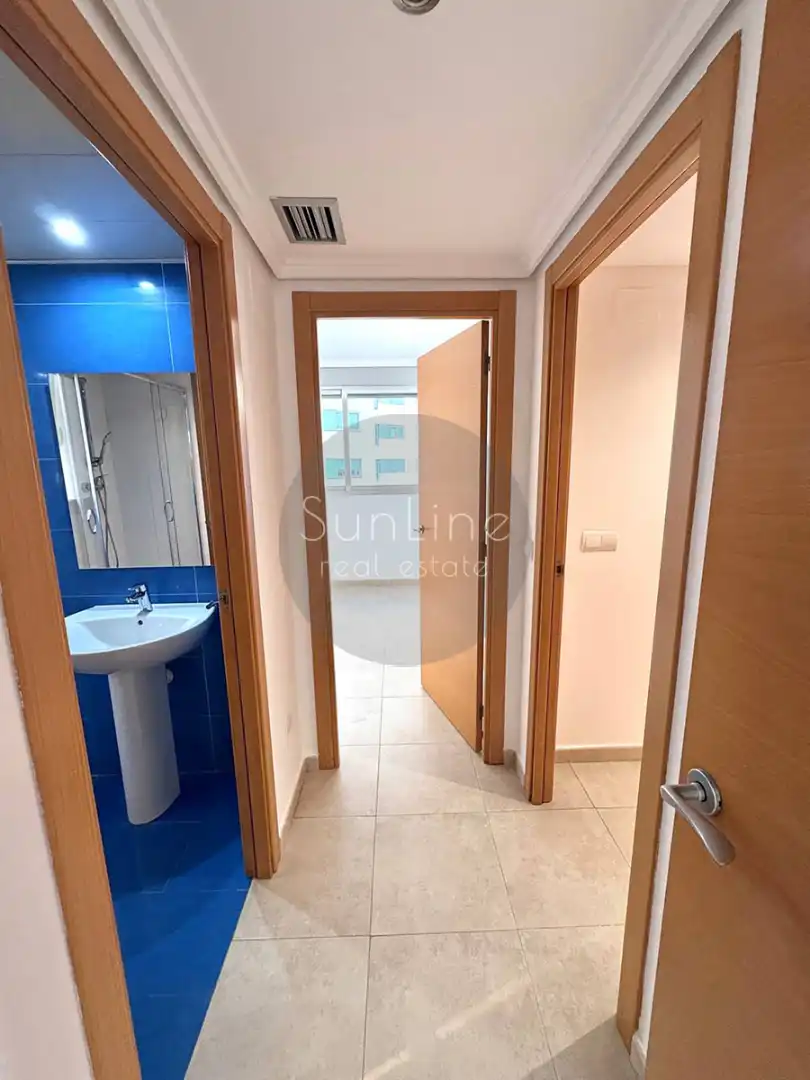 Piso de alquiler en Valencia con Aire acondicionado, Terraza y Piscina comunitaria