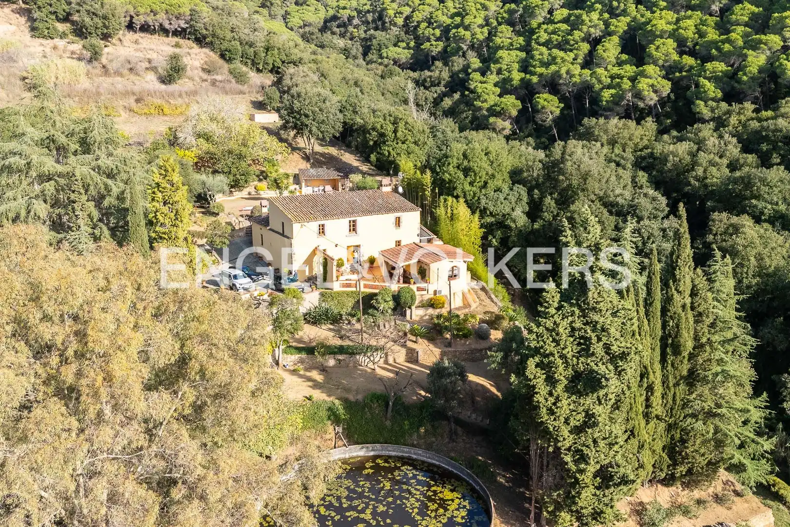 Vista exterior de Casa o xalet en venda en Arenys de Munt amb Aire condicionat, Calefacció i Jardí privat
