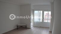 Living room of Flat for sale in Elche / Elx  with Air Conditioner, Heating and Terrace