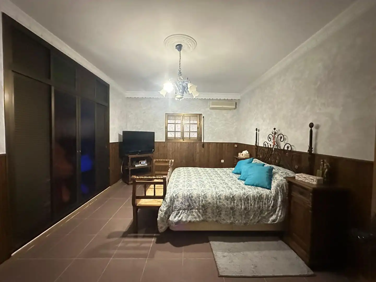 Dormitori de Casa o xalet en venda en La Línea de la Concepción